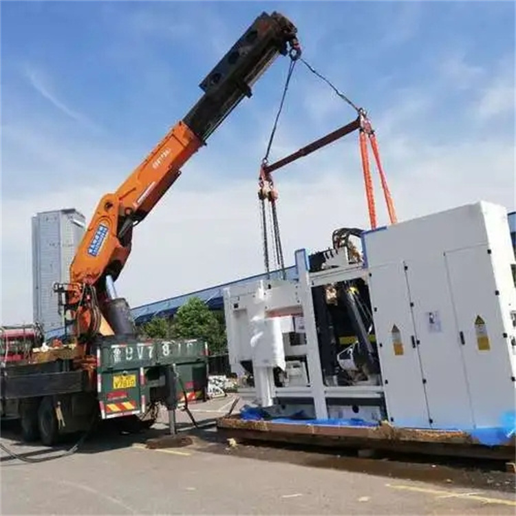 薛城附近小吊车联系方式|8-16吨|本地及时服务